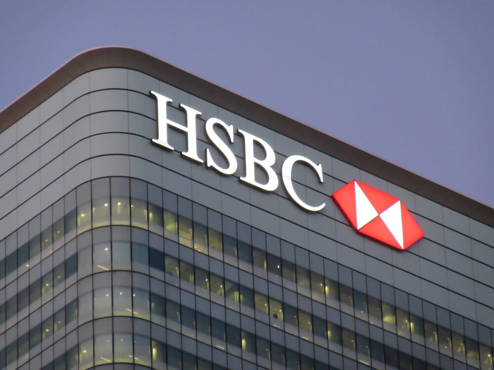 HSBC Bank: HSBC building.
