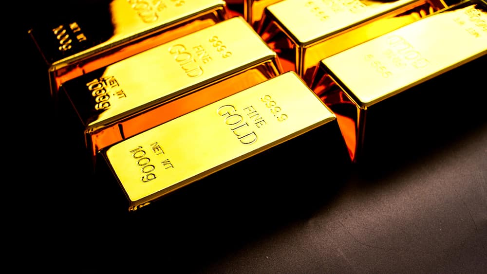 Los precios del oro y la plata aumentan con el cambio de política