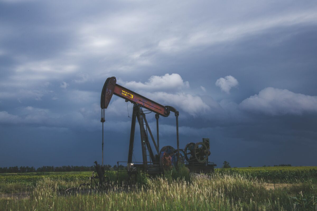 Maximising Oil Profit Amidst Global Supply Dynamics