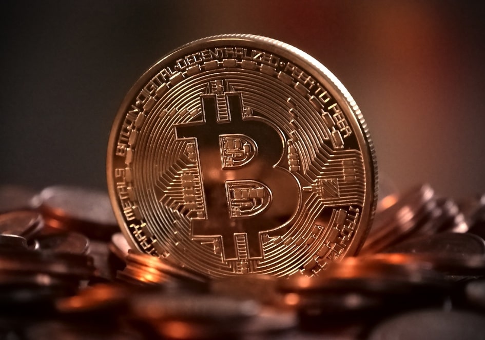 Le Bitcoin franchit les 37 300,00 dollars du coin lundi 20 novembre 2023